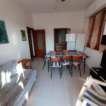 Charming House With Sea View In Contrada Termini Nyaraló