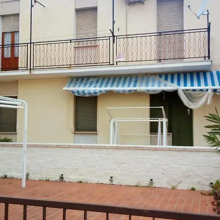 Charming House With Sea View In Contrada Termini Nyaraló