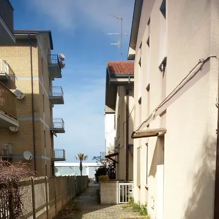 Charming House With Sea View In Contrada Termini Nyaraló